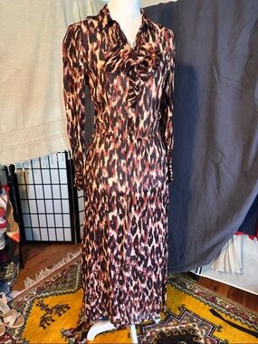 Massimo Dutti Long-Sleeve Tie-Neck Maxi Dress in Brown & Pink Animal Print